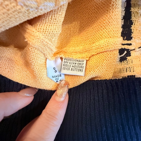 St John Vintage Yellow/Navy Nautical V-neck Cardigan Sweater Size Small MSRP$695 - Picture 7 of 10